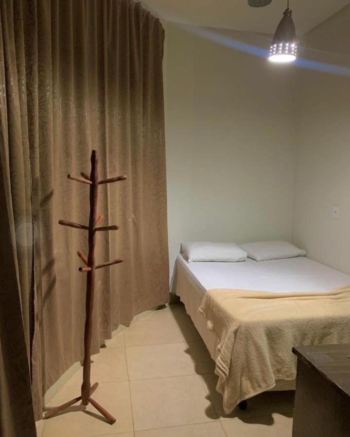 לואיס אדוארדו מגליאנס Hotel E Restaurante Lima מראה חיצוני תמונה