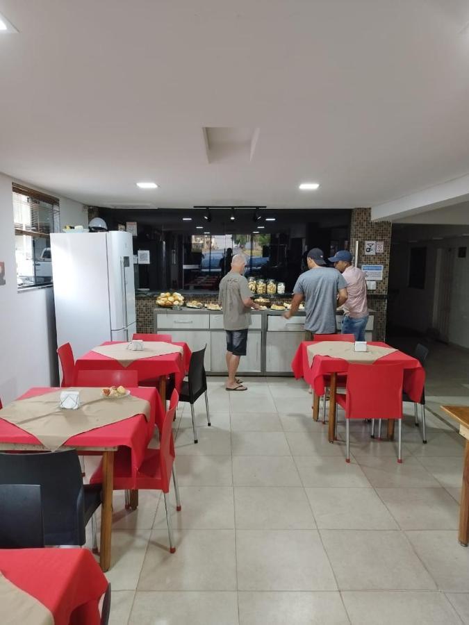 לואיס אדוארדו מגליאנס Hotel E Restaurante Lima מראה חיצוני תמונה